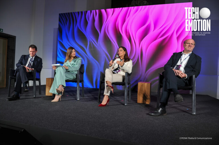 Giovanni Ronca, Head of Wealth Management Italy, UBS Group, Stefania Pinna, journalist at Sky TG24, Beatriz Martin Imenez, Head Non-Core & Legacy and President EMEA and Berardo Bertoldi, Professor of Family Business Strategy