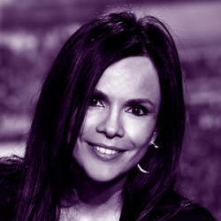 MARIANGELA PIRA